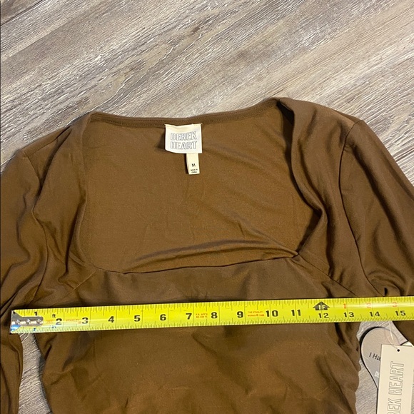 NWT Padded Bust l/s Ruched Fitted Soft Tee Juniors M - Picture 5 of 7